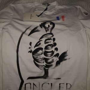Moncler tshirt